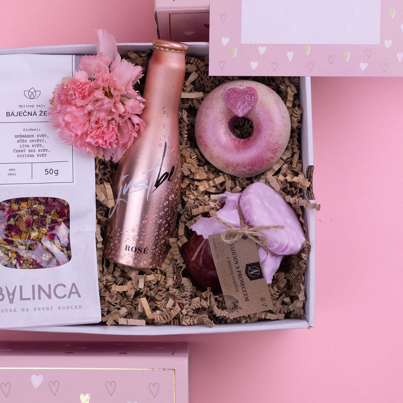 Maminko, děkuju – dárkový box s proseccem a péčí