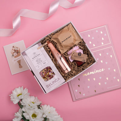 Maminko, děkuju – dárkový box s proseccem a péčí